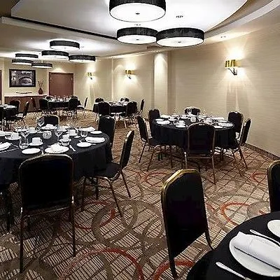 Marriott Quebec City Downtown 4*,